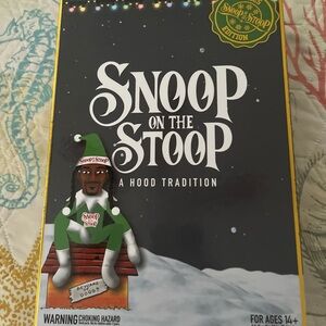 Snoop on the Stoop Figurine